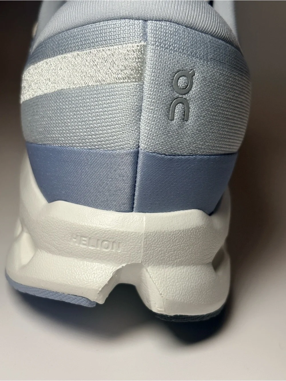 On Cloudsurfer 2  Light Blue Running Shoe brand new in box ( size 8 woman ) - Picture 15 of 16